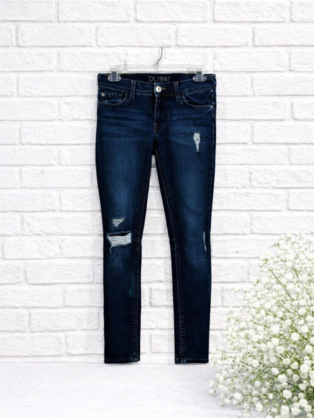 DL 1961 Amanda Skinny Distressed Seville J…